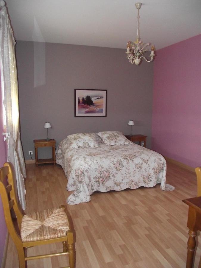 Acaba D'Entrar Bed & Breakfast Le Caylar Exterior foto